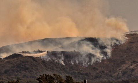 El índice de riesgo para incendios forestales permanece en alerta extremo