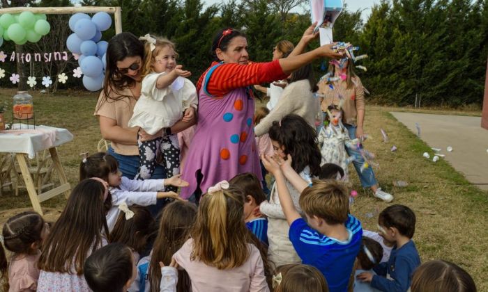 "Trabajar con niños es gratificante porque son transparentes, son cero hipocresía"