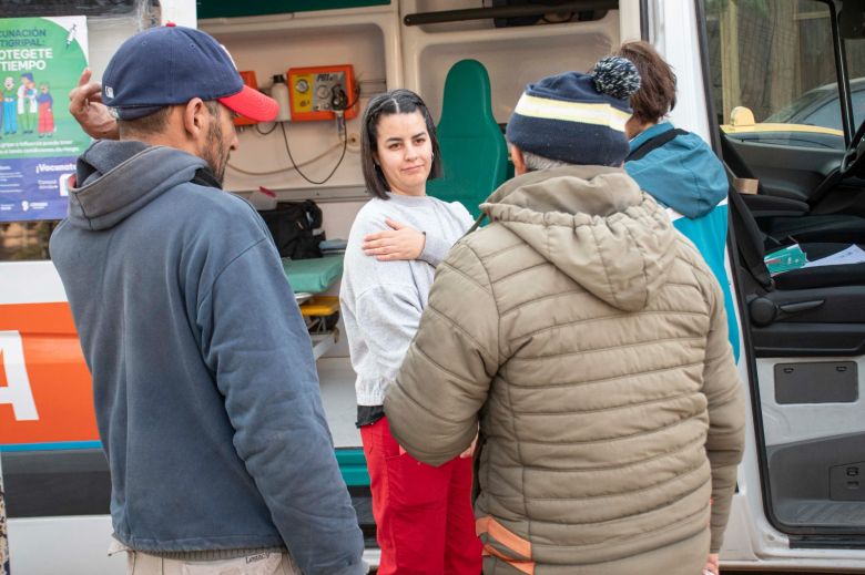 Continua la vacunación antigripal en la Plaza Roca