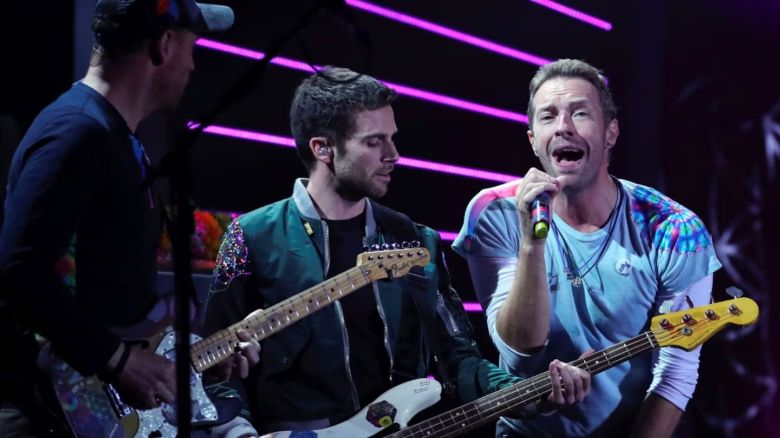 Coldplay compartió un adelanto de “We Pray” que tiene a Tini Stoessel como invitada