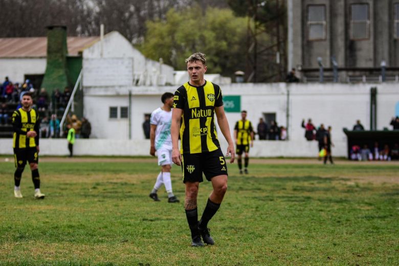 Valentín Laspina: "Yo creo que va a ser una final anticipada, frente a Sampacho"