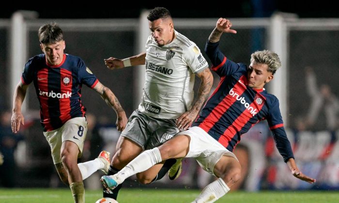 San Lorenzo, en el medio de la crisis, va por la épica en Brasil