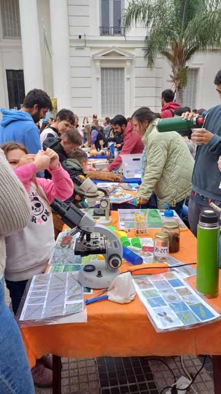 Festejan el día de las infancias con juegos de ciencias que llevaran los investigadores de la UNRC