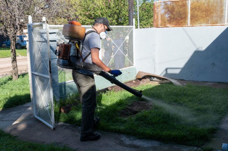 ​Lanzan la campaña contra el dengue con múltiples acciones en los barrios