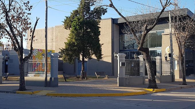 El colegio nacional de Coronel Moldes festeja sus 75 años el próximo sábado 14