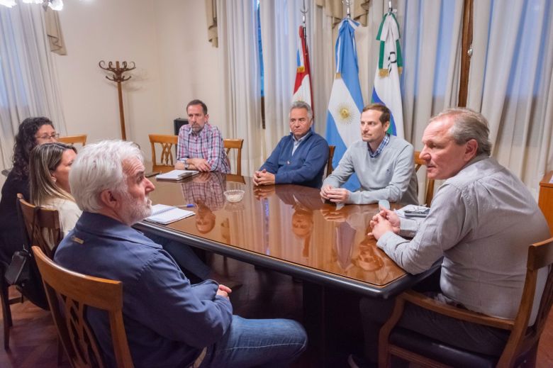 De Rivas recibió a integrantes de la Fundación 2030