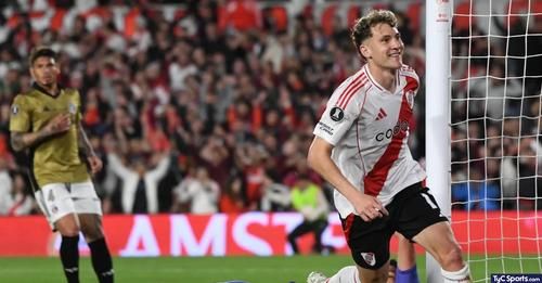 River instalado en semifinales