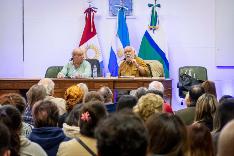 Con "libros en alto" comenzó la 20 edición de la Feria Juan Filloy 