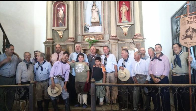 A 39 años de la primera cabalgata de Tierra y Tradición a Tegua: jinetes  cumplieron otra visita