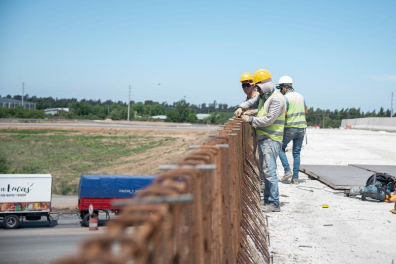 Llaryora afirmó que la circunvalación de Rio Cuarto es la obra vial más importante de la historia de la ciudad