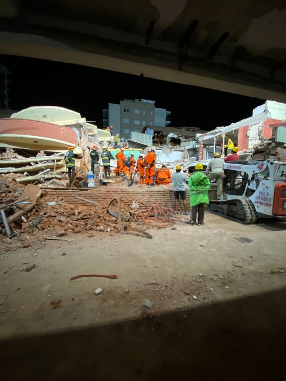  Derrumbe en Gesell: "Es una tarea muy compleja"