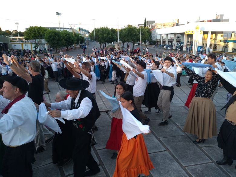 Miles de riocuartenses celebraron los 238 años de la ciudad