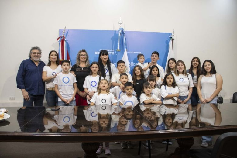 Jornada de concientización: funcionarios municipales compartieron un desayuno con niños con diabetes 